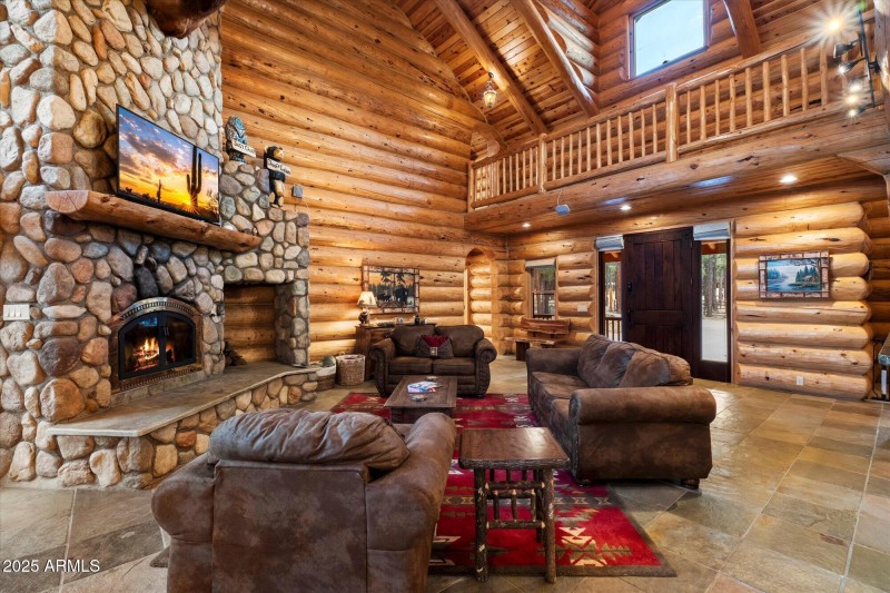 Floor-to-Ceiling Fireplace