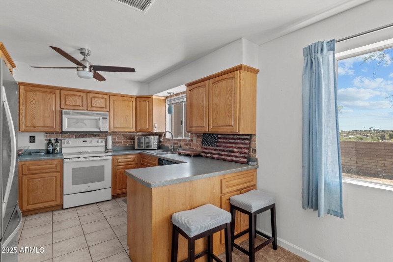 10-web-or-mls-DSC09507