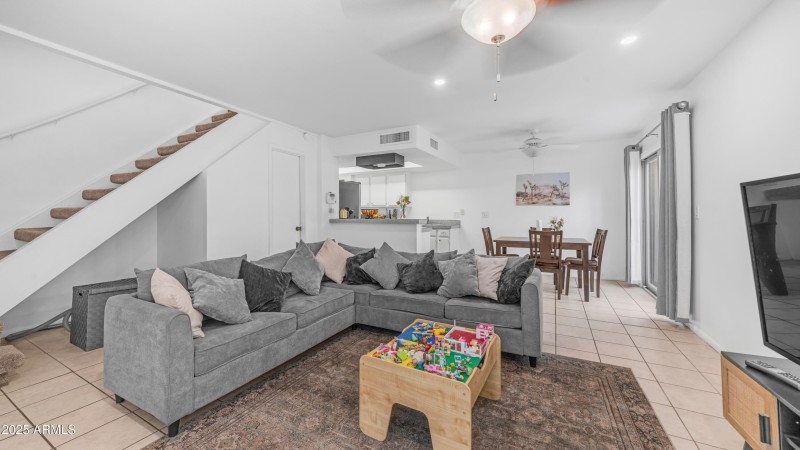 10420 N 10th St Unit 2 (1)