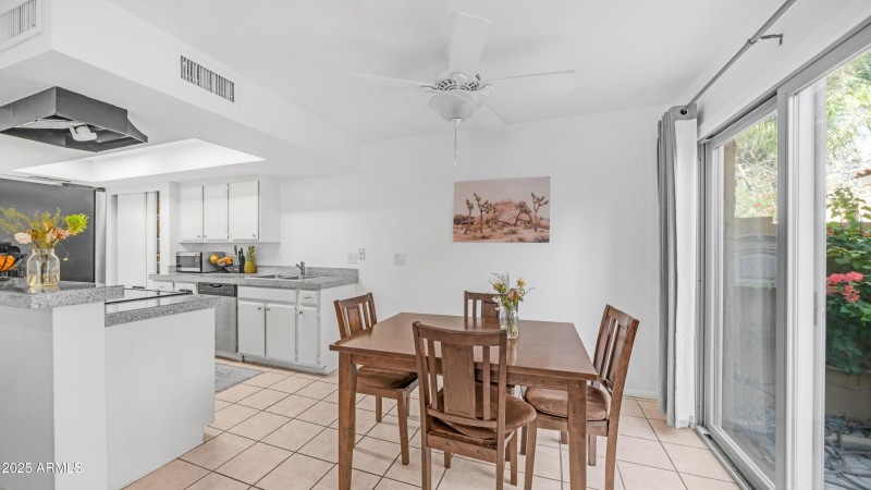 10420 N 10th St Unit 2 (5)