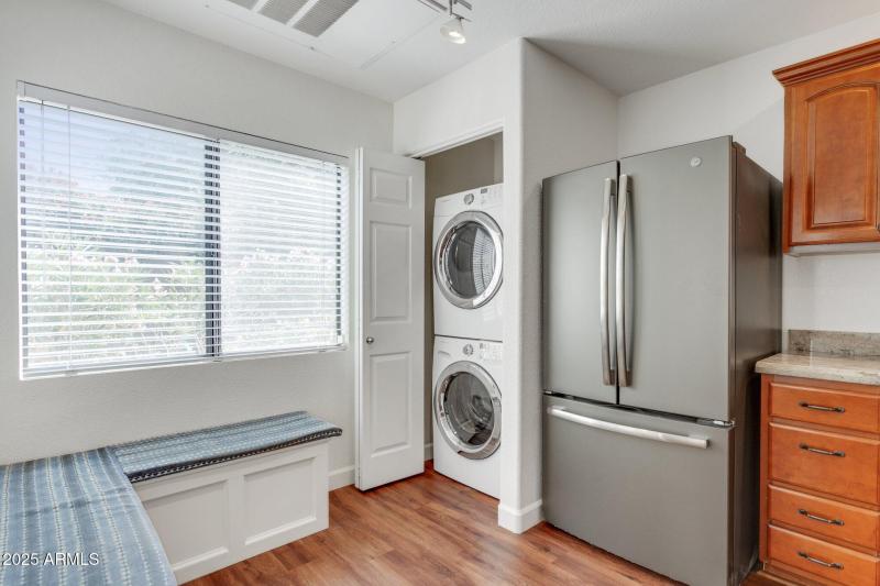 6-web-or-mls-15252-n-100th-st-1147