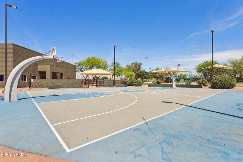 22-web-or-mls-15252-n-100th-st-1147