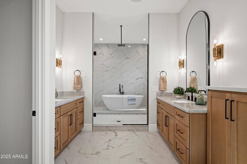 Primary Bathroom w/ Huge Shower