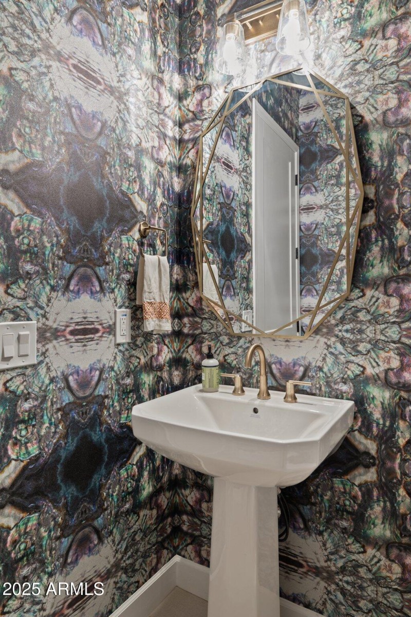 43-web-or-mls-20797-w-rattler-rd