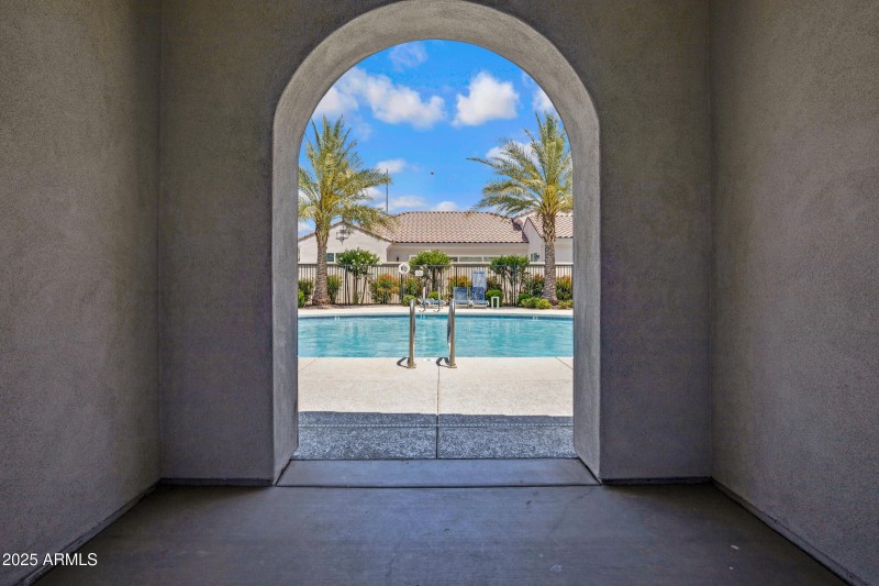 226 E Markwood Dr-52