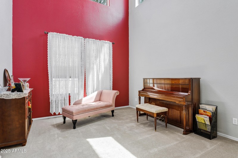 1565 E Prickly Pear Pl-9