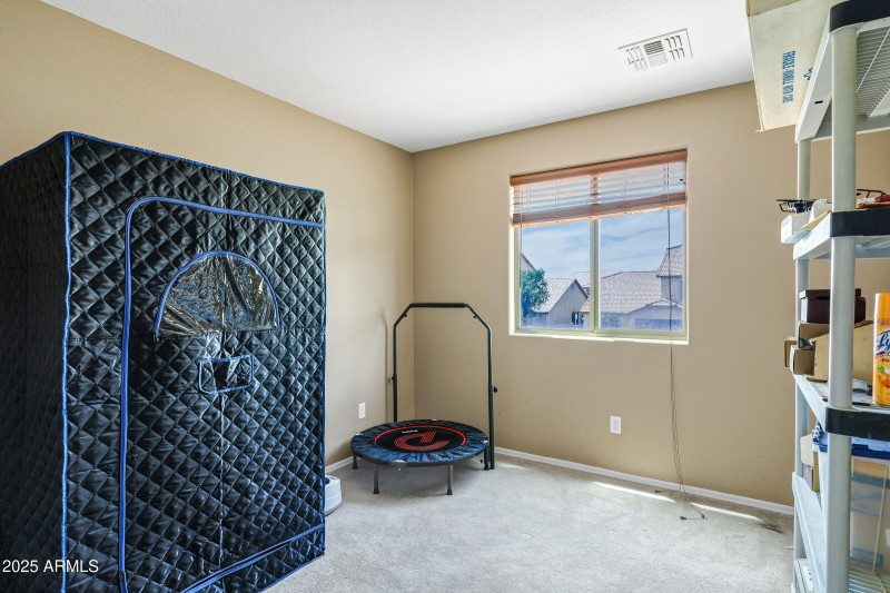 1565 E Prickly Pear Pl-34