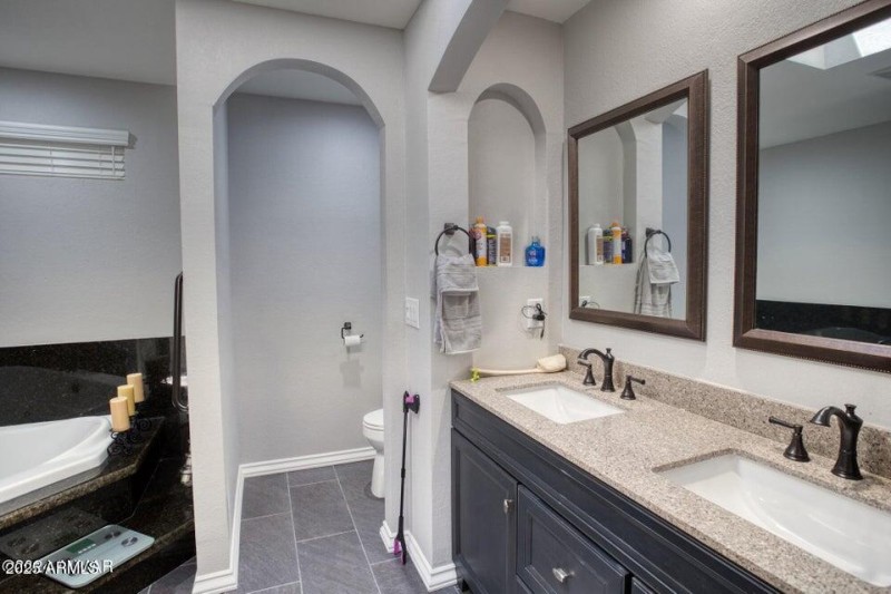 20240821214759966743000000-o