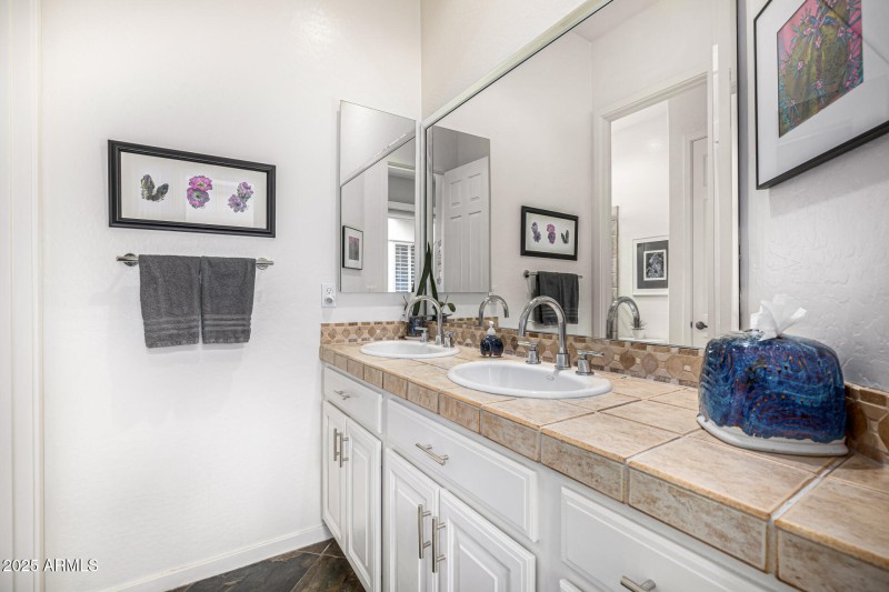 Guest Bath 14523 E Charter Oak Dr