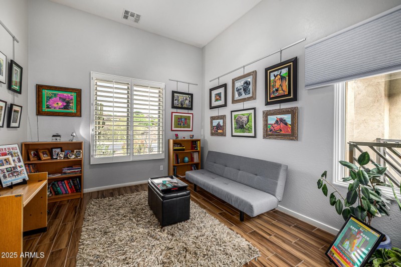 5th BR / Den 14523 E Charter Oak Dr