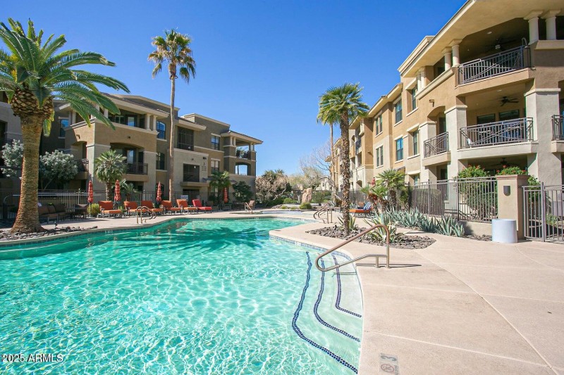 20250519230850208571000000-o