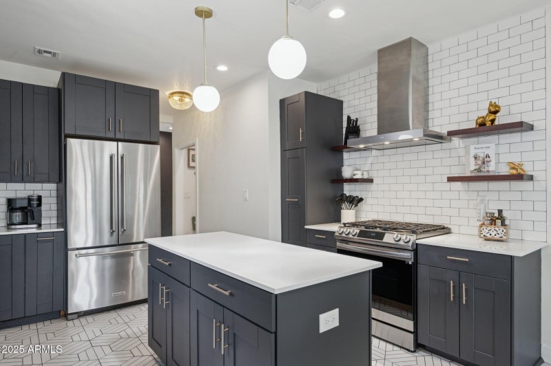 10-web-or-mls-2310-north-11th-st