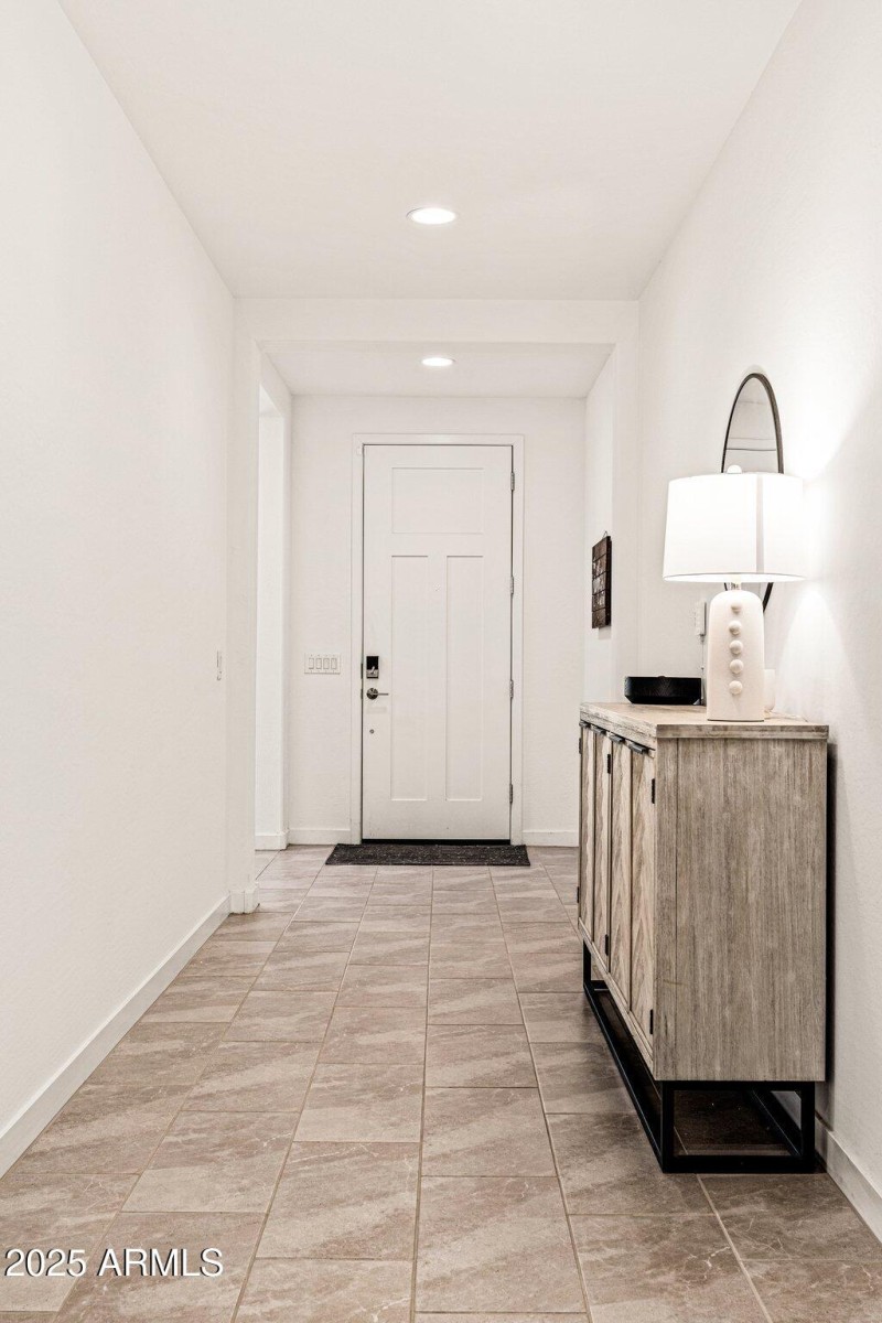 19968 W Flower St - 03