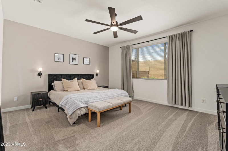 19968 W Flower St - 15