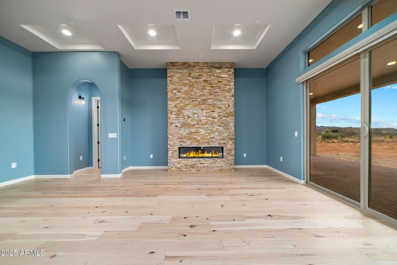 8-web-or-mls-13524 S High Haven Mesa - M