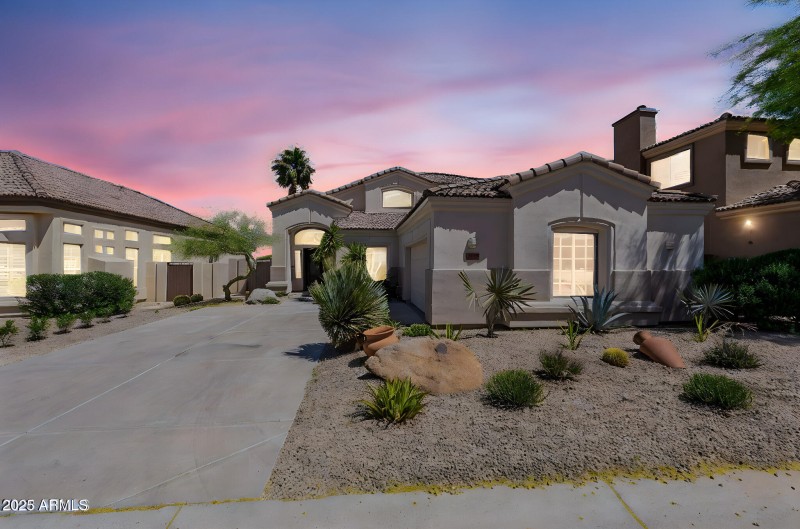 2 - Day To Dusk - Dusk - 0