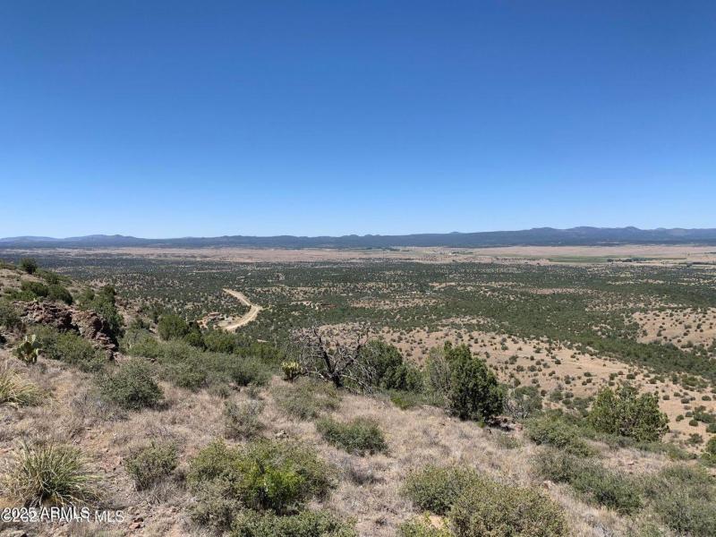 sullivan buttes views