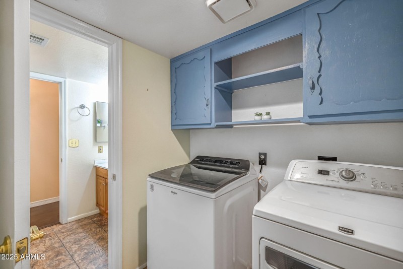 Washer and Dryer Included