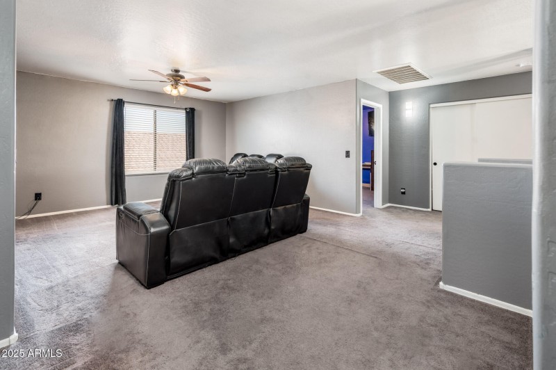 9735 W Kirby Ave - MLS-23