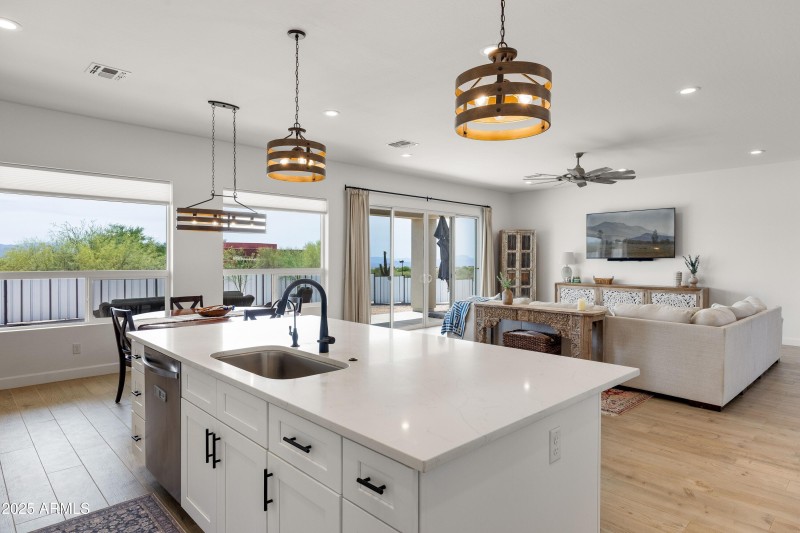 Abundant Natural Light