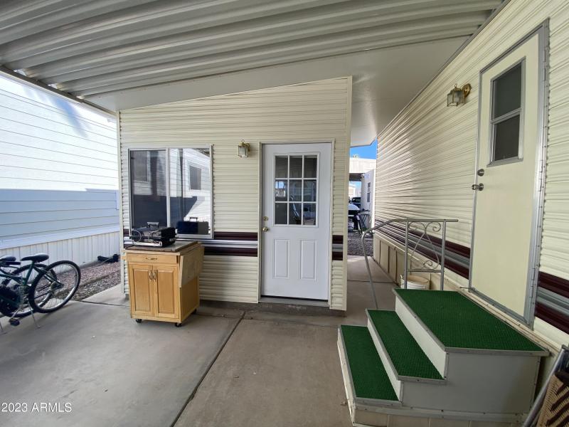 0B322529-82B8-4504-A909-DE94ED26B113