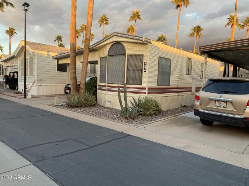 9DBD5F91-31AB-424C-828F-DDE1770F56F0