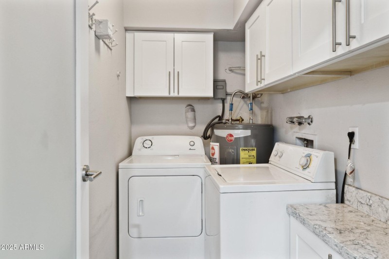 22-web-or-mls-5601-n-79th-st-1