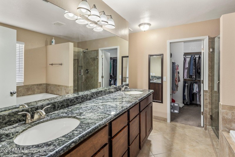 17-web-or-mls-D46A0740