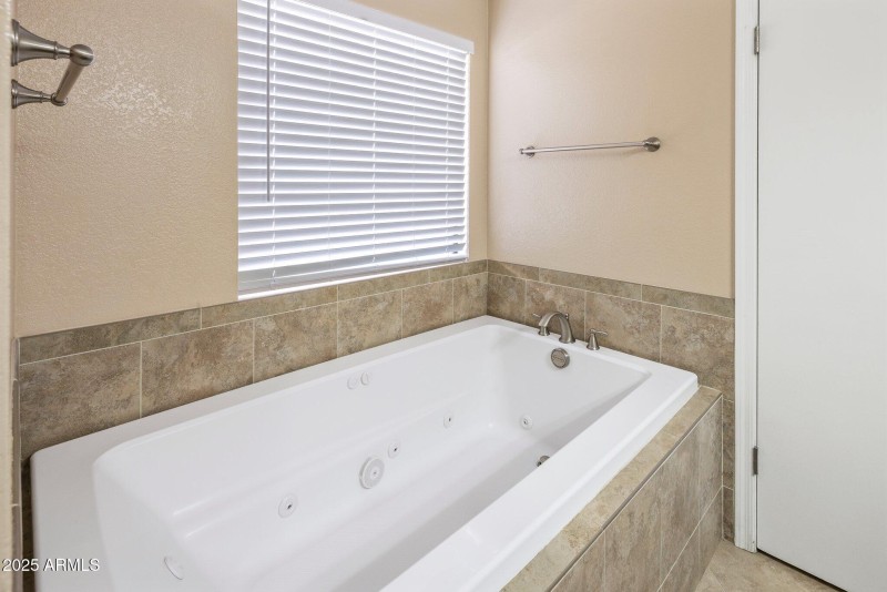 18-web-or-mls-D46A0749