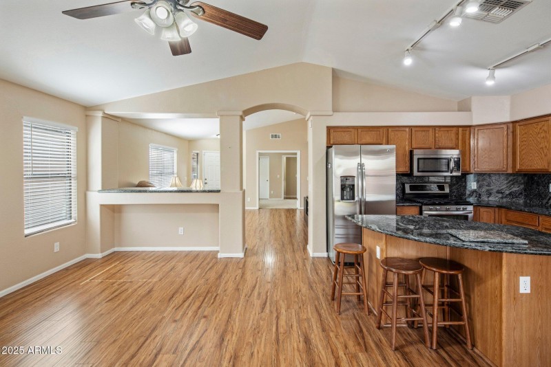 29-web-or-mls-D46A0814