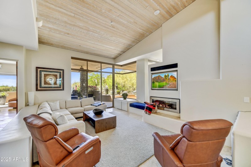 Spacious Living Room