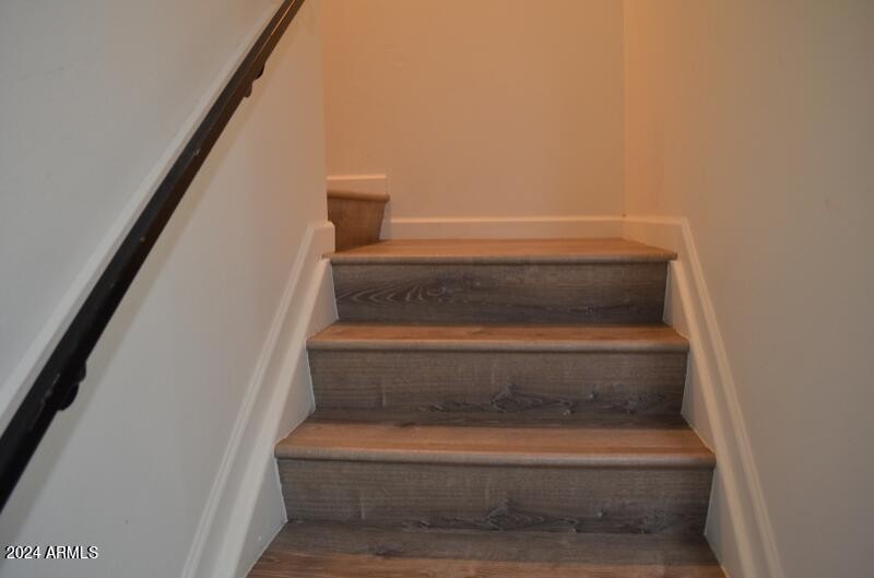 Stairs Up to 4 Bedrooms