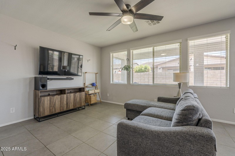 9-web-or-mls-Desert Spoon-9