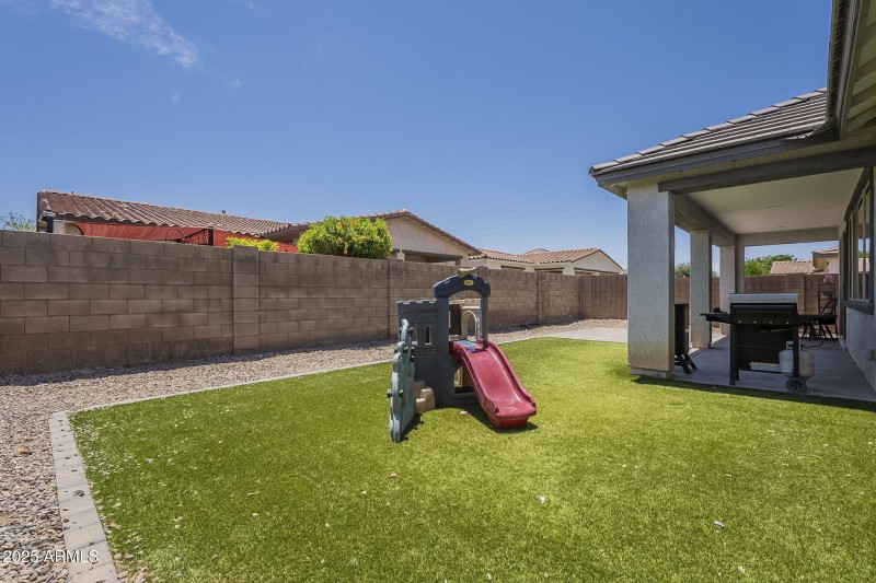 52-web-or-mls-Desert Spoon-52