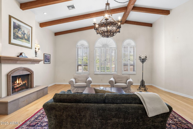 13-web-or-mls-DSC_2006