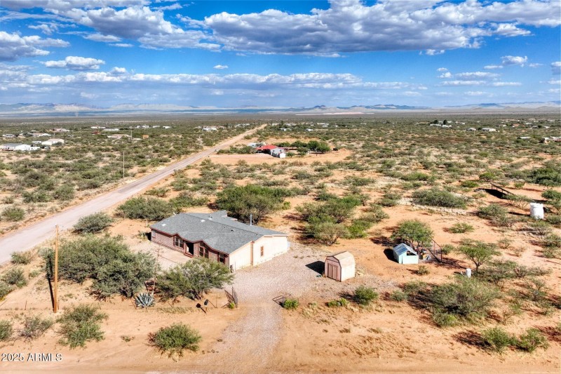 12027_2738 North Calle Tercero