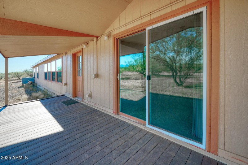 14054_2738 North Calle Tercero