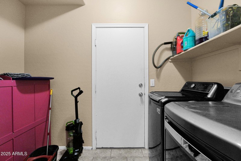 15-web-or-mls-P1222394