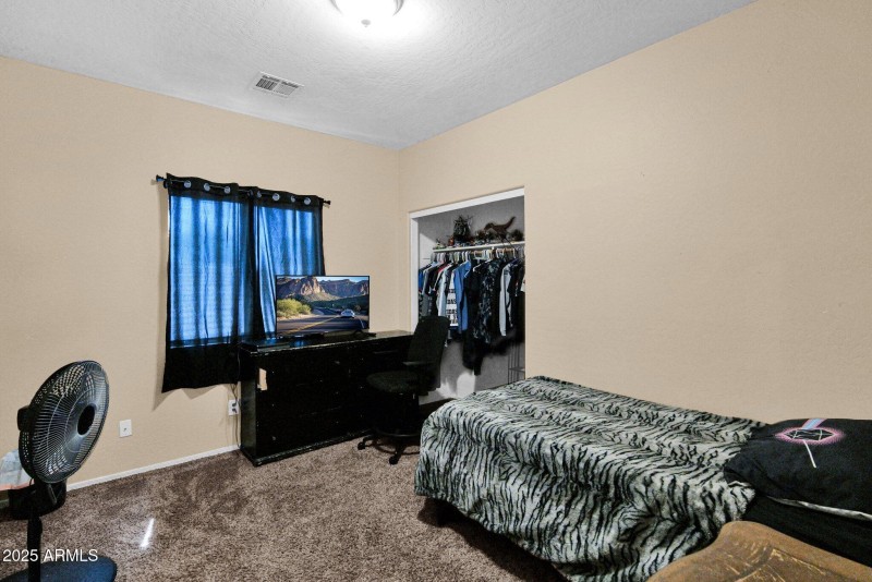 22-web-or-mls-P1222401