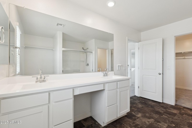 Master Double Vanity