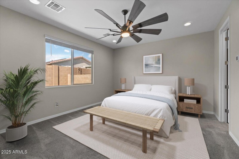 22-Primary%20bedroom