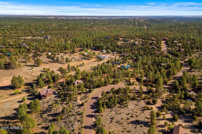 2794SkyHawkDr-Overgaard-AZ-13