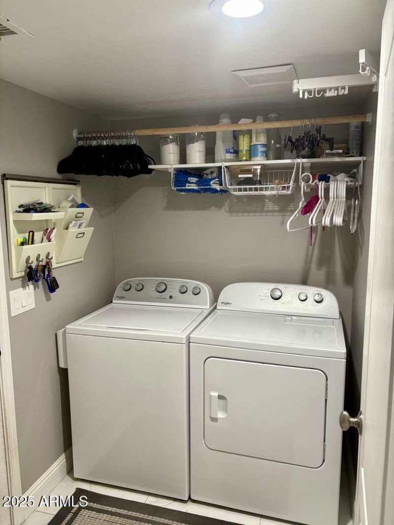 6e040613-7c49-4b44-8c7d-37bddee78916