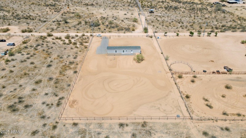 32-web-or-mls-1543-ruby-rd