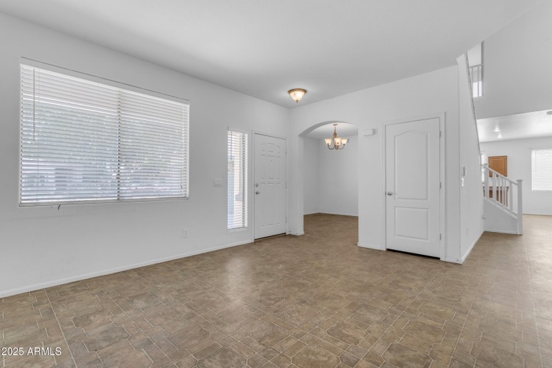 29475 N Candlewood Dr