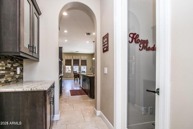 20210904224811155366000000-o