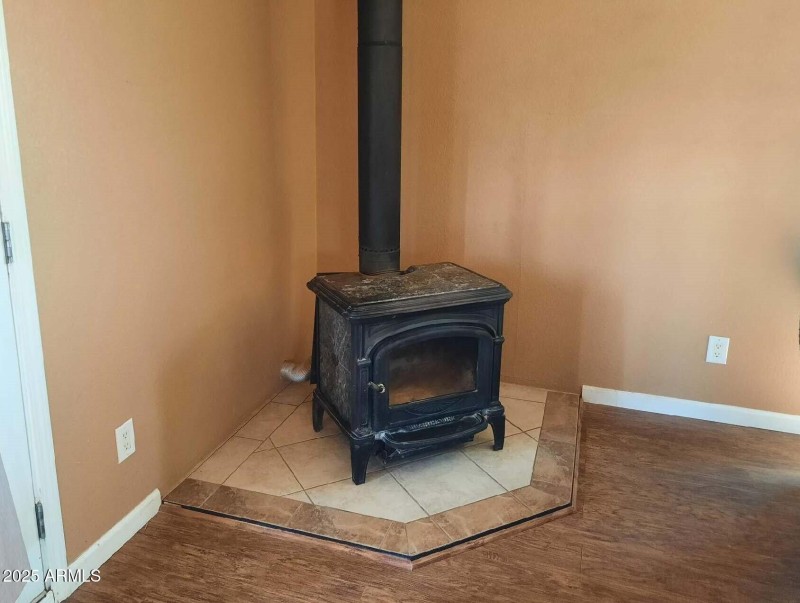 RSR300.woodstove.2