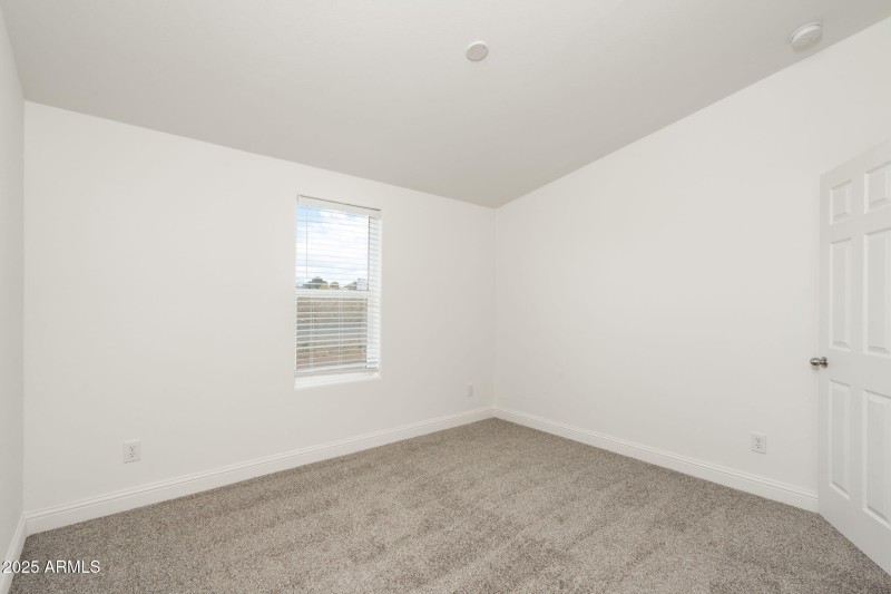 22-web-or-mls-25200-n-enid-dr