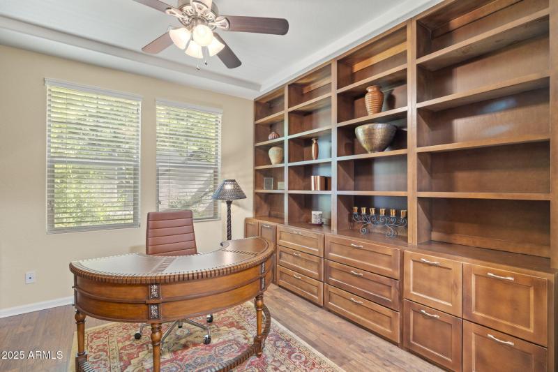 6-web-or-mls-6231-e-mark-way-14