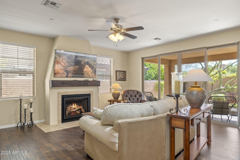 8-web-or-mls-6231-e-mark-way-14